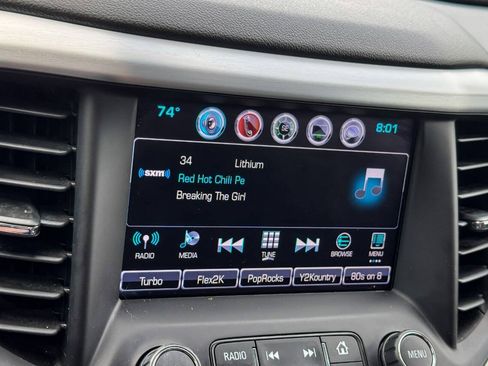 Used 2018 GMC Acadia SLE AWD/4WD image 34