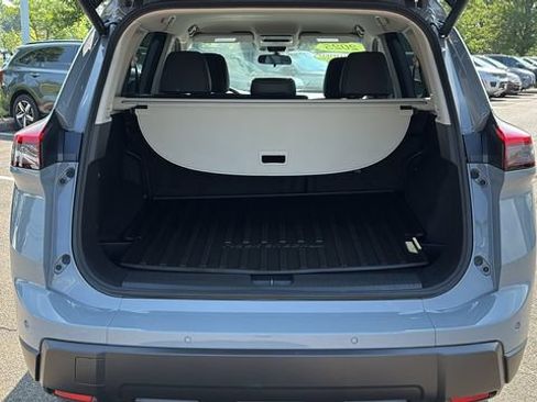 Certified 2025 Nissan Rogue SV AWD/4WD image 26