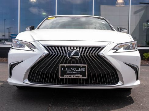 Used 2020 Lexus ES 350 w/ Premium Package FWD image 2