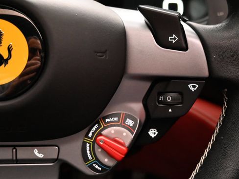Used 2022 Ferrari Portofino M RWD image 90