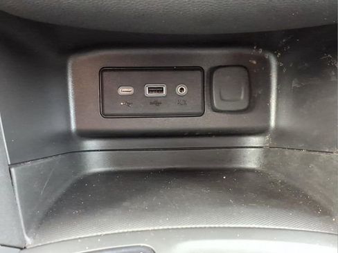 Used 2023 Chevrolet Equinox RS w/ LPO, Floor Liner Package AWD/4WD image 21