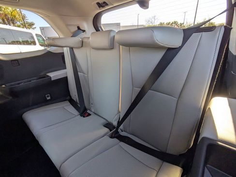 New 2026 Toyota Grand Highlander Platinum image 15