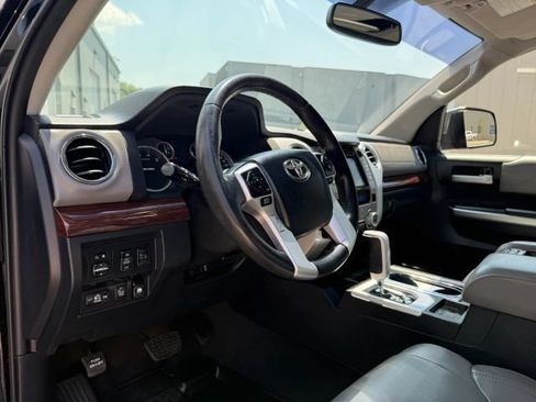 Used 2016 Toyota Tundra Limited w/ Limited Premium Package AWD/4WD image 17