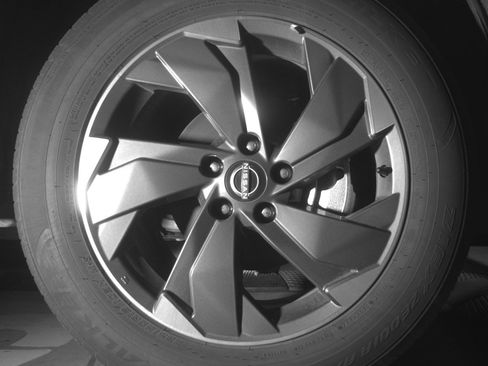 Used 2025 Nissan Rogue SV FWD image 13