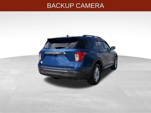 Used 2021 Ford Explorer XLT AWD/4WD image 7