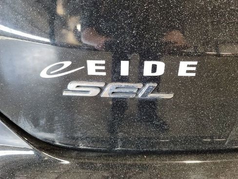 Used 2022 Ford Edge SEL w/ Convenience Package image 14