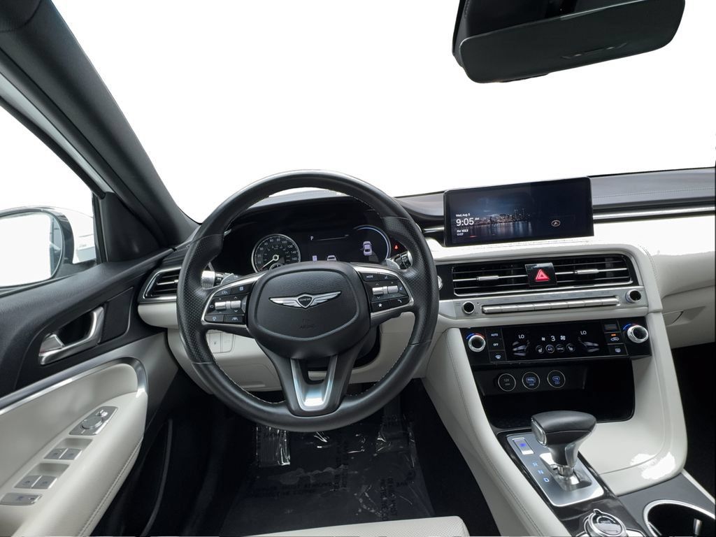 Used 2025 Genesis G70 2.5T RWD image 35