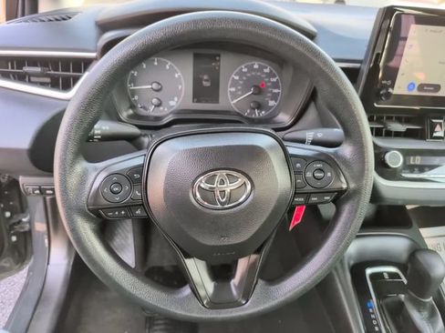 Used 2024 Toyota Corolla LE FWD image 12