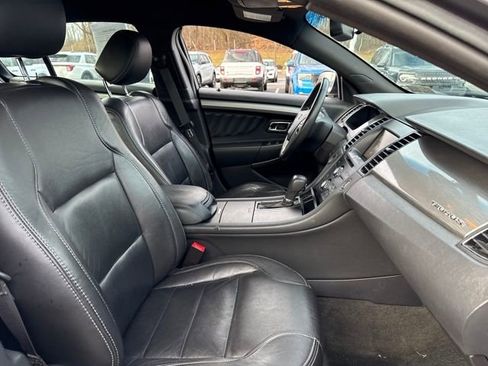 Used 2013 Ford Taurus SEL image 10