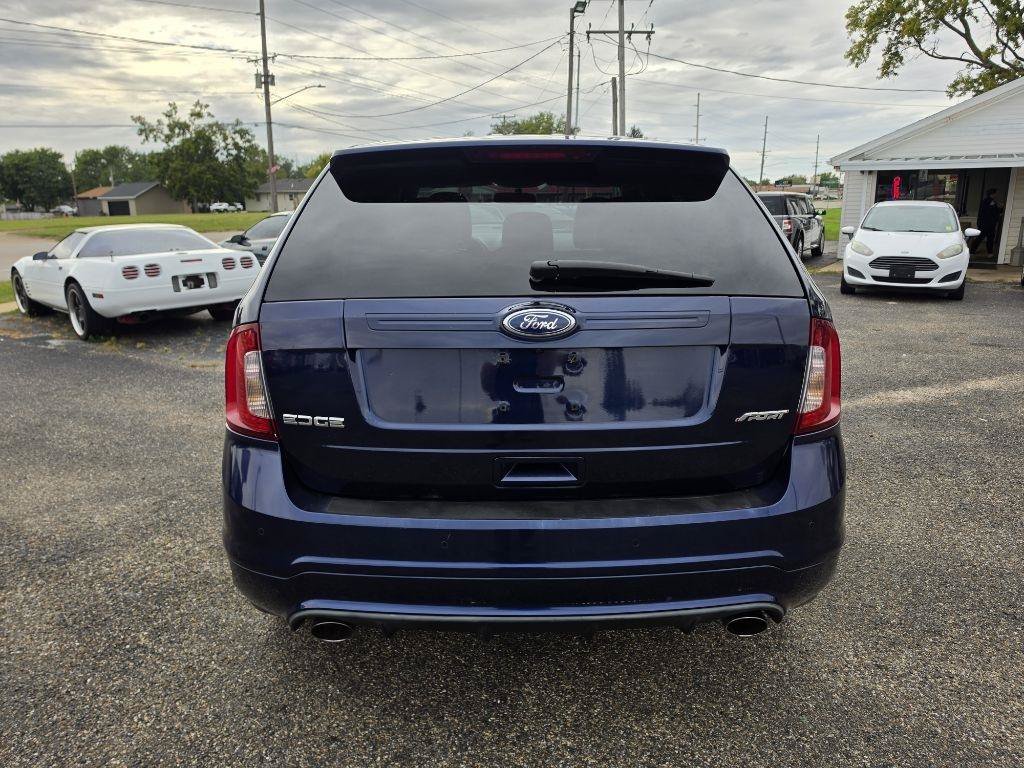 Used 2011 Ford Edge Sport w/ Driver Entry Pkg FWD image 6