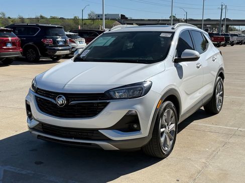 Used 2023 Buick Encore GX Essence w/ Experience Buick Package image 1