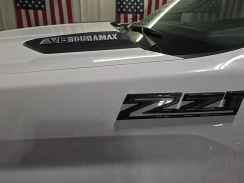 New 2026 Chevrolet Silverado 3500 LT w/ All Star Edition image 5