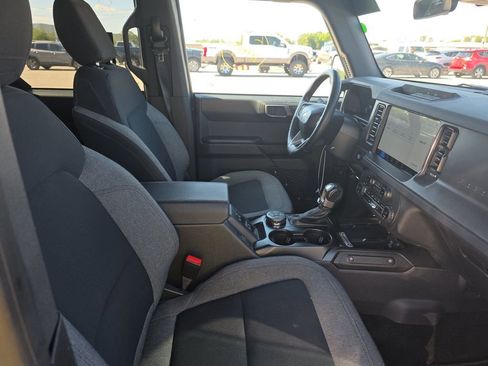 Used 2025 Ford Bronco Big Bend AWD/4WD image 9