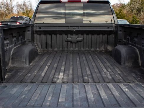 Used 2022 Chevrolet Silverado 1500 LT Trail Boss w/ LT Trail Boss Premium Package image 41