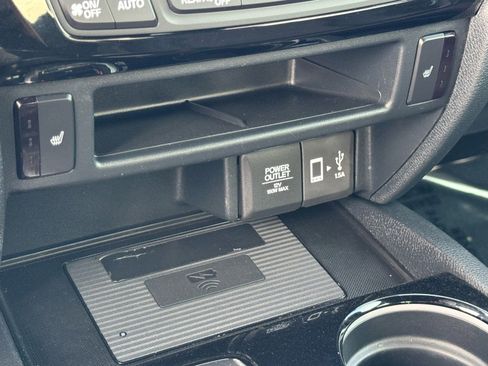 Used 2022 Honda Ridgeline Black Edition image 31