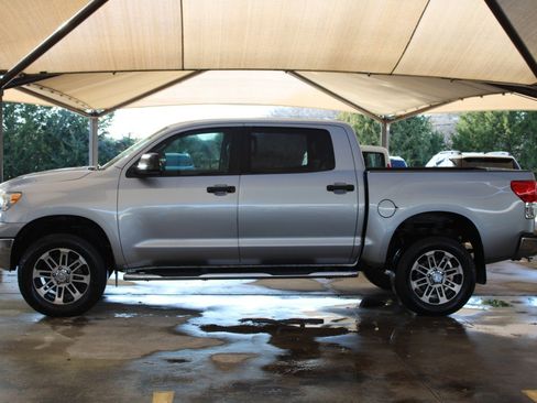 Used 2013 Toyota Tundra image 6