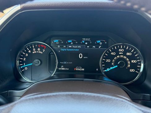 Used 2018 Ford F150 King Ranch w/ Equipment Group 601A Luxury AWD/4WD image 26