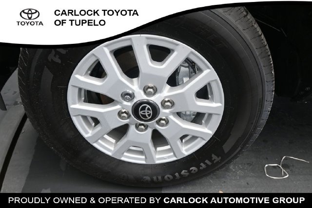 Used 2026 Toyota Tacoma SR5 AWD/4WD image 37