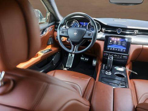 Used 2019 Maserati Quattroporte GTS GranLusso RWD image 27
