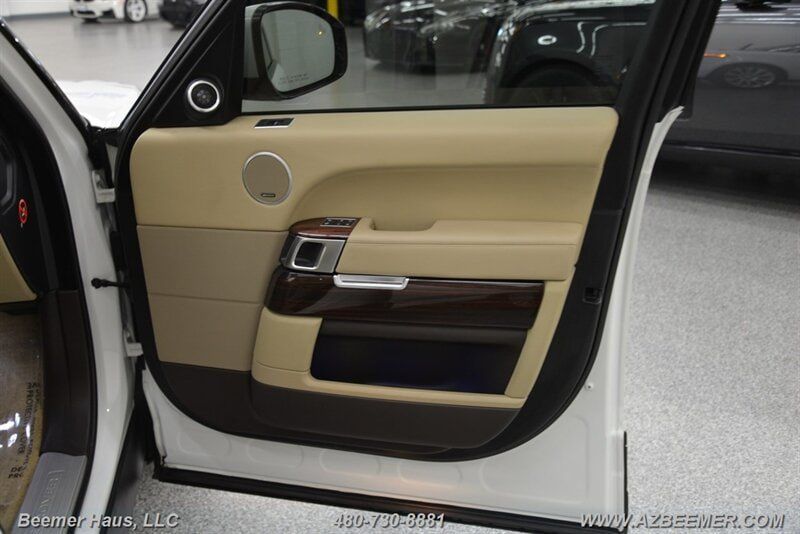 Used 2017 Land Rover Range Rover HSE AWD/4WD image 41