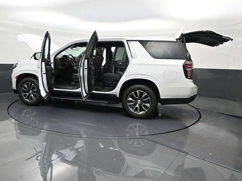 Used 2022 Chevrolet Tahoe LT w/ Luxury Package image 35