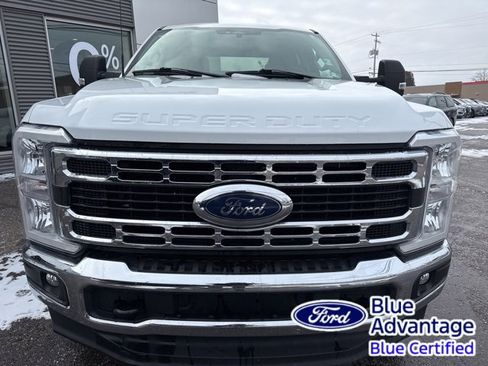 Used 2024 Ford F250 XLT image 3