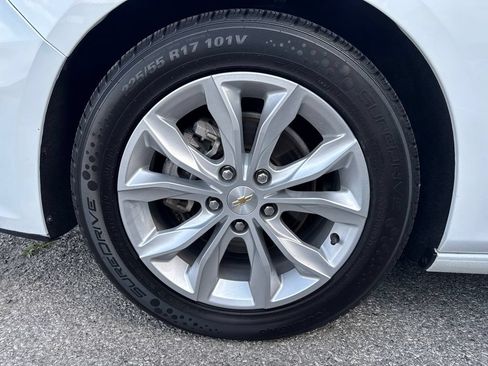 Used 2024 Chevrolet Malibu LT FWD image 10