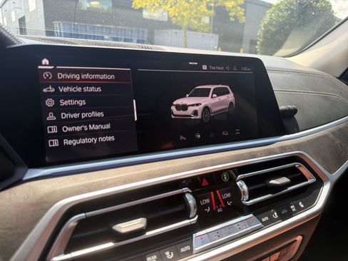 Used 2019 BMW X7 xDrive50i w/ Premium Package AWD/4WD image 35