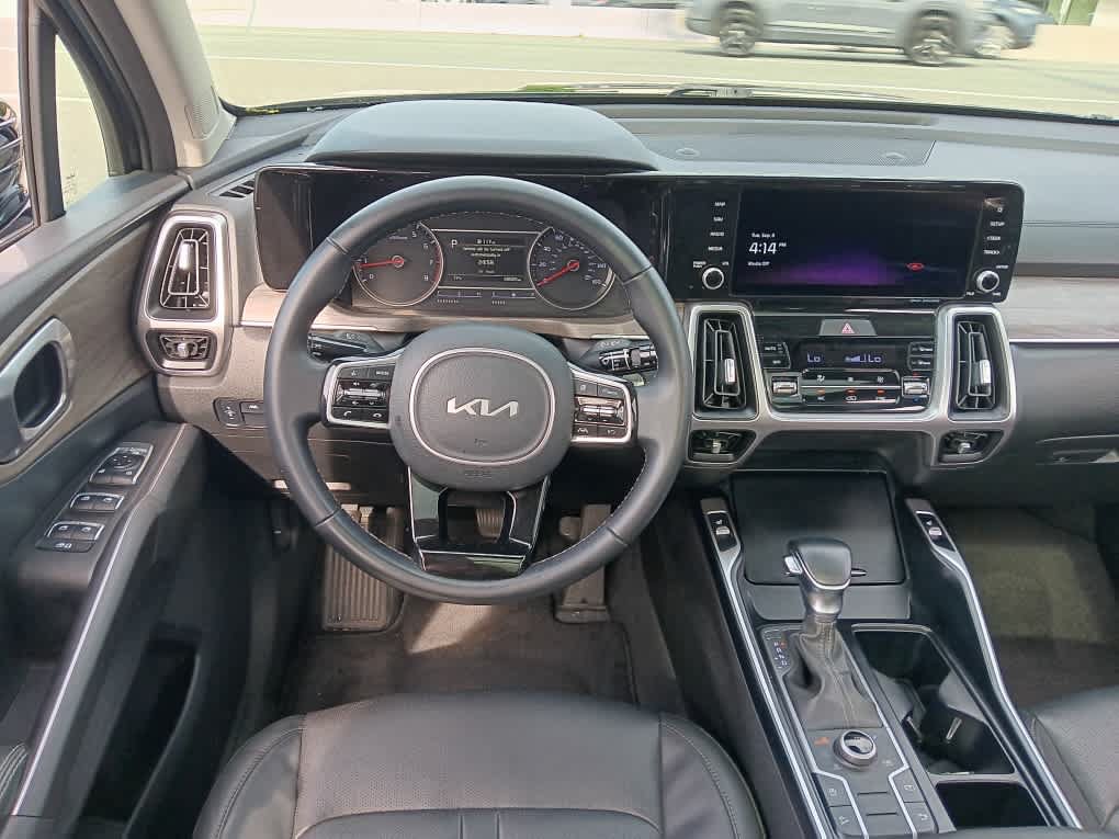 Used 2022 Kia Sorento S w/ Panoramic Sunroof Package AWD/4WD image 19