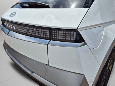 New 2026 Hyundai Ioniq 5 Limited RWD image 37