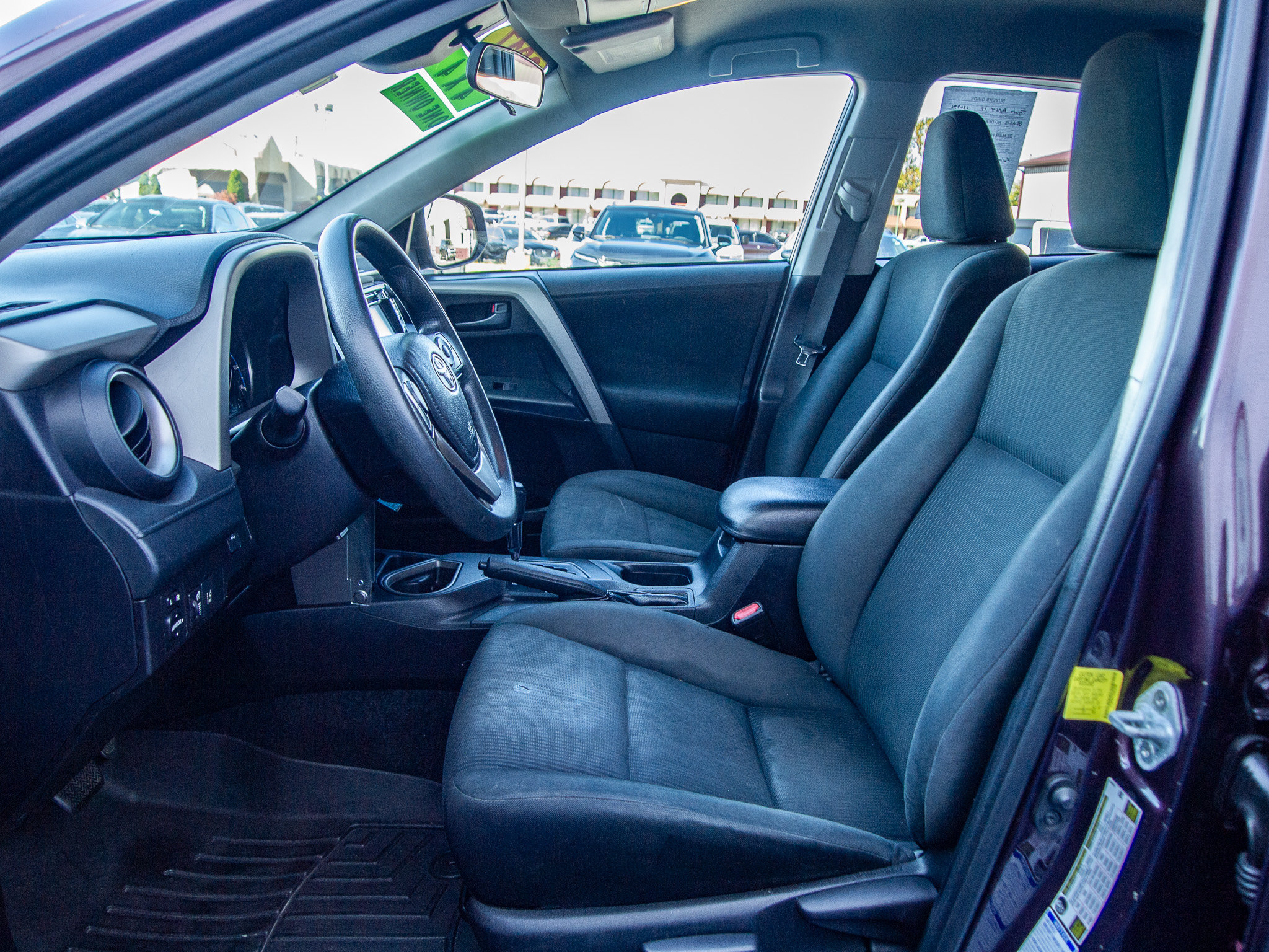 Used 2017 Toyota RAV4 LE w/ Carpet Mat Package AWD/4WD image 13