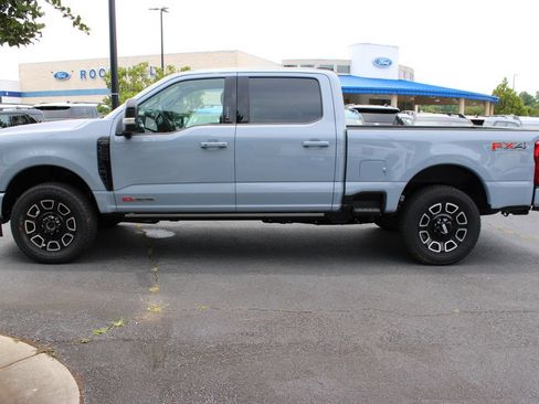 New 2026 Ford F250 Platinum AWD/4WD image 17