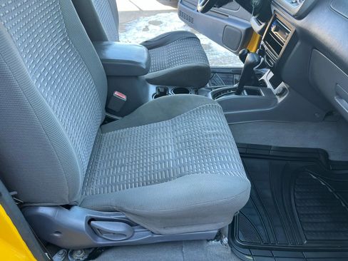 Used 2001 Nissan Xterra SE AWD/4WD image 19