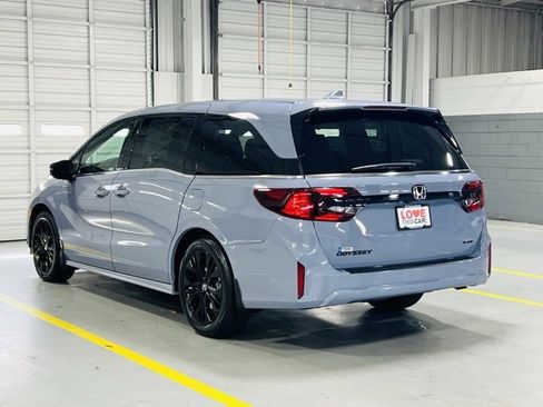 New 2026 Honda Odyssey Sport-L image 17