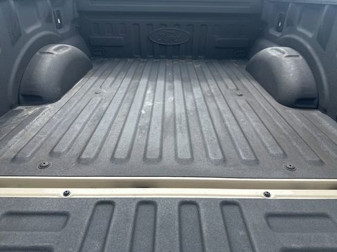 Used 2017 Ford F150 Lariat AWD/4WD image 10