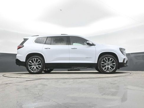 New 2026 GMC Acadia Denali Ultimate AWD/4WD image 42