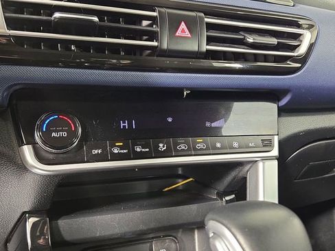 Used 2022 Kia Seltos S AWD/4WD image 19