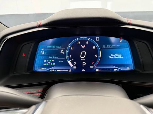 Used 2020 Chevrolet Corvette Stingray Preferred Cpe w/ 2LT Preferred Equipment Group RWD image 5