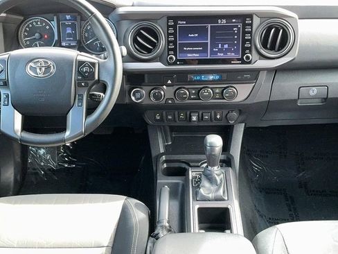 Used 2023 Toyota Tacoma TRD Off-Road w/ Technology Package image 22