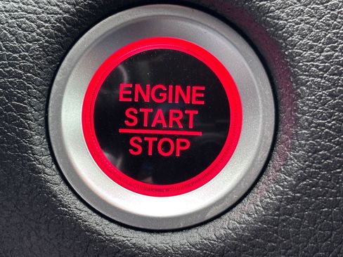 Used 2018 Honda CR-V Touring image 36