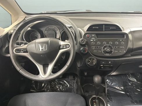 Used 2013 Honda Fit Sport image 11