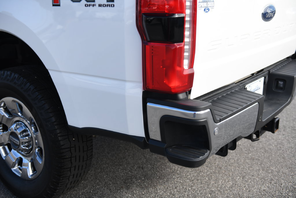 Used 2024 Ford F250 Lariat w/ Lariat Ultimate Package AWD/4WD image 13