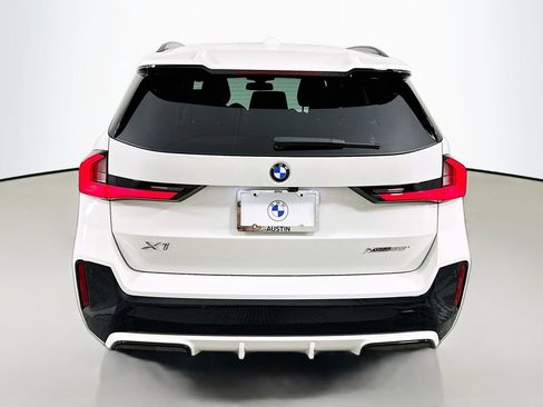 Used 2025 BMW X1 xDrive28i w/ Premium Package AWD/4WD image 6