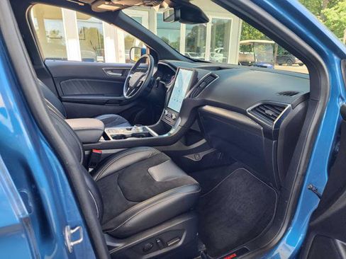 Used 2021 Ford Edge ST w/ Equipment Group 401A AWD/4WD image 18