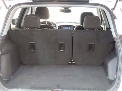 Used 2024 GMC Terrain SLE image 16