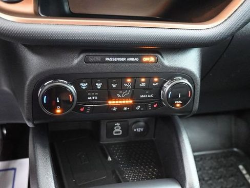 Used 2024 Ford Bronco Sport Outer Banks w/ Tech Package AWD/4WD image 15