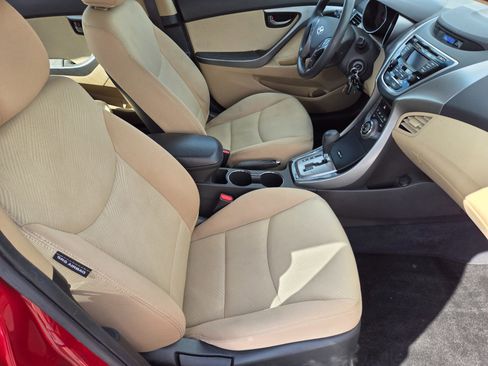 Used 2013 Hyundai Elantra GLS w/ Preferred Pkg FWD image 14