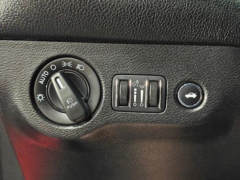 Used 2019 Dodge Challenger R/T Scat Pack w/ 1320 Drag Pack RWD image 45