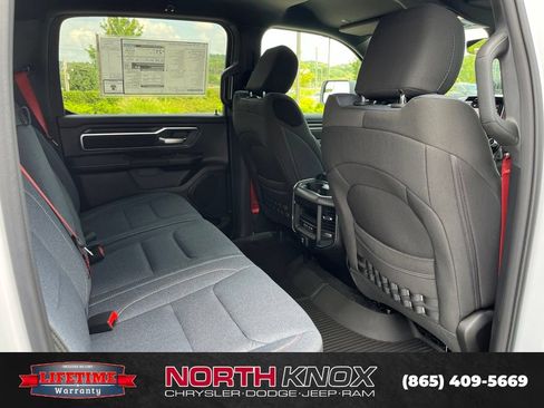 New 2026 RAM 1500 Big Horn AWD/4WD image 24
