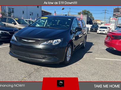 Used 2022 Chrysler Voyager LX